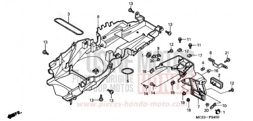 GARDE-BOUE ARRIERE CB900F2 de 2002